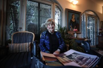 Rena Quint, la niña que sobrevivió sin su familia a los campos nazis del Holocausto: “Dondequiera que ibas, veías y olías a muerte”
