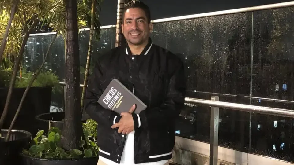 Sergio Albeiro Ortega Echeverri sorprende al mundo literario con su saga épica y contemporánea