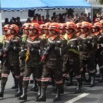 Ejército celebra 154 años con desfile y nuevo jefe del Estado Mayor es ascendido a general de división
