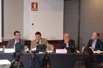 Iniciativa oficialista genera críticas por opacidad y riesgos en el gasto público