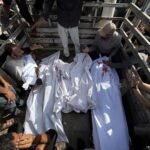 Última hora del conflicto en Oriente Próximo, en directo | Al menos 15 muertos por disparos del ejército israelí mientras esperaban para recibir comida en el centro de Gaza