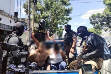 Capturan en Guatemala a uno de los cien más buscados de El Salvador y desarticulan células de pandillas