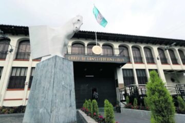 Magistrados solicitan a la presidencia de la CC agendar resolución por el amparo de Blanca Alfaro