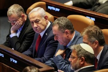 Netanyahu sopesa ampliar la ocupación de Gaza pese a la oposición interna