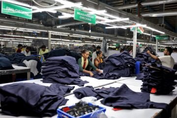 EE UU dobla los aranceles a India por comprar petróleo ruso