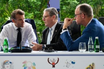 La defensa abre una nueva brecha en Europa