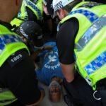 La policía británica detiene al  menos a 466 personas en Londres por apoyar al grupo Acción Palestina
