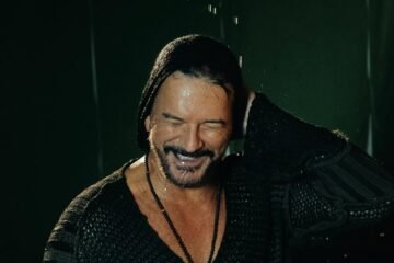 Ya no hay ruleteros… pero sí entradas: Arjona vuelve a su antigua escuela con regalos y recuerdos