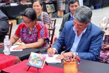 Fortalecen la economía local e impulsan la inclusión cultural en el país