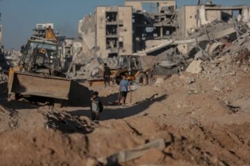 Última hora del conflicto en Oriente Próximo, en directo | Hamás anuncia que va a entrar en nuevas zonas de Gaza para buscar los cuerpos de los rehenes