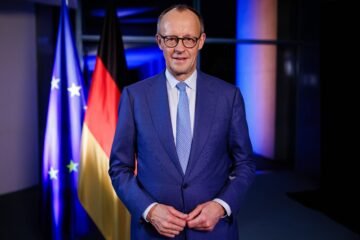 Merz y Macron alertan en sus discursos de Año Nuevo sobre la amenaza de Rusia contra Europa