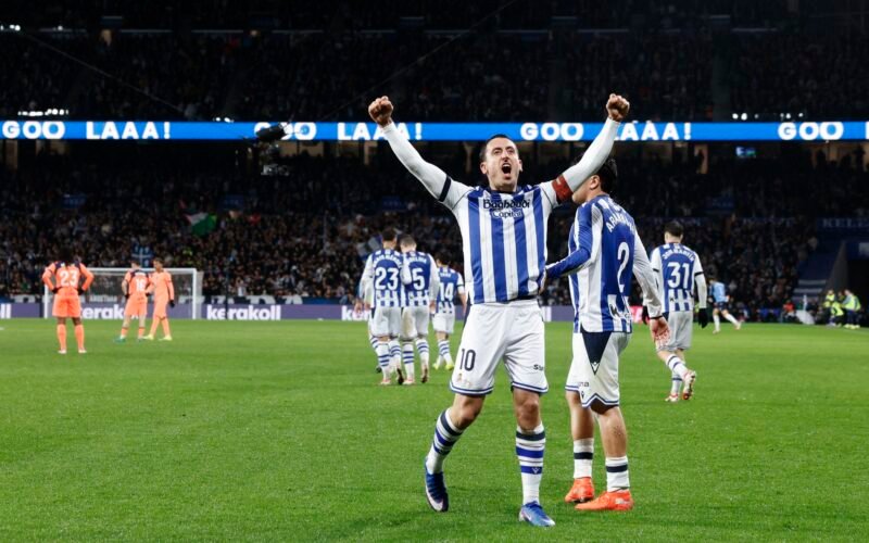 Real Sociedad golpea al Barsa y Real Madrid se acerca a un punto