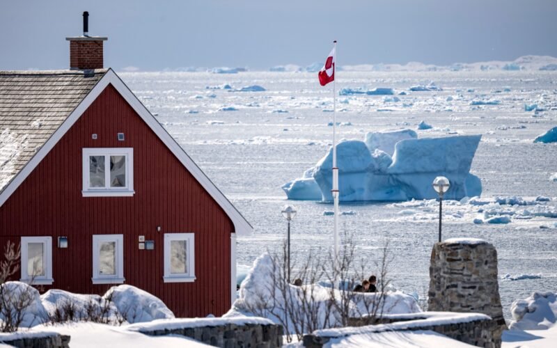 Los líderes de los cinco partidos de Groenlandia defienden el derecho a decidir su futuro
