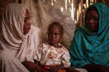 Los recortes de ayuda humanitaria ahogan a cientos de miles de desplazados sudaneses: “Antes teníamos 100 sacos de arroz para 2.000 personas, ahora solo tenemos 20”