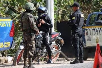PNC desactiva red de vigilancia ilegal presuntamente utilizada por pandilleros en la zona 18