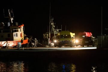 Mueren 15 inmigrantes en Grecia tras el choque del barco en que viajaban con un patrullero de la Guardia Costera