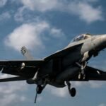 Estados Unidos mata a 11 personas en tres nuevos ataques contra supuestas narcolanchas en el Caribe y el Pacífico