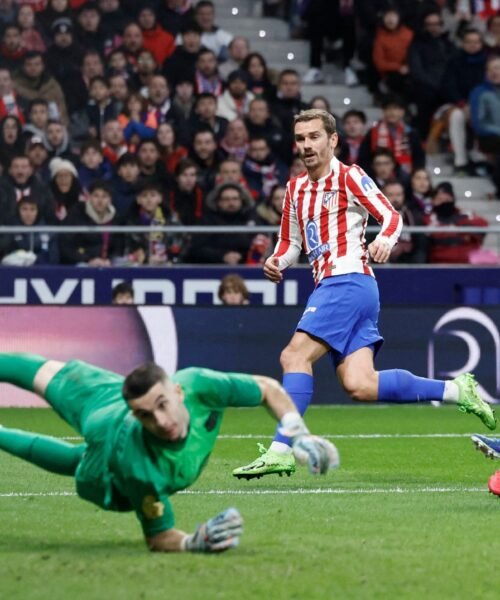 Atlético de Madrid humilla al Barsa y está cerca de la final de Copa