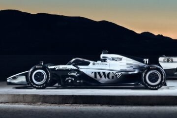 Cadillac sacude el Super Bowl con el monoplaza de Checo y Bottas