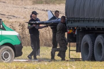 Polonia investiga el impacto de un dron de origen desconocido junto a una instalación militar