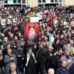 La cúpula de poder de Irán se tambalea, pero resiste