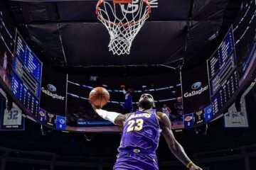 LeBron James hace más grande su legado en la NBA