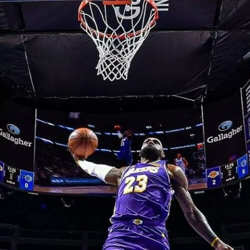 LeBron James hace más grande su legado en la NBA