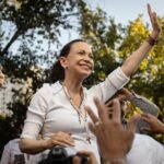 María Corina Machado consolida sus alianzas más conservadoras antes de regresar a Caracas