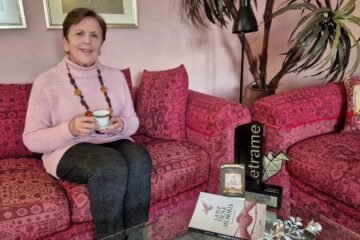 Julia Crespo Benito emociona con una novela histórica premiada que reivindica la memoria como camino hacia la reconciliación