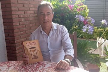 Sergio Romano de Antonio sacude los cimientos de la narrativa romántica con su magistral debut ‘EL RELOJ DE ARENA’
