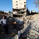 Última hora del ataque de Estados Unidos e Israel contra Irán, en directo | Trump amenaza con atacar centrales eléctricas iraníes si el régimen no abre el estrecho de Ormuz en 48 horas