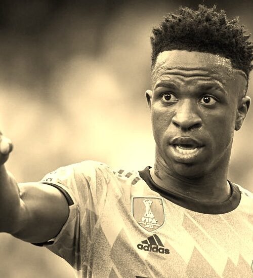 EN LA JUGADA | El racismo en el fútbol es una herida que sigue abierta