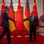 China aprovecha el desprestigio de EE UU para mejorar su imagen internacional