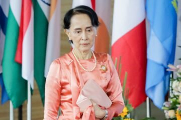El Gobierno de Myanmar reduce la pena de prisión de la exlíder y Nobel de la Paz Aung San Suu Kyi