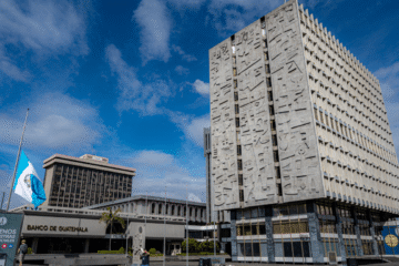Economía guatemalteca supera previsión en el 2025 con 4.3% y enfrenta presión externa para este año