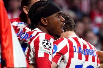 Atlético de Madrid elimina al Barsa y el PSG noquea al Liverpool