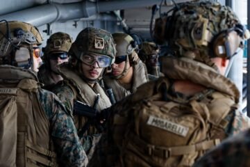 Salvar al aviador herido en Irán: una operación peligrosa, compleja y contra reloj