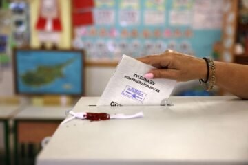 Las formaciones que apoyan al Gobierno de Chipre se hunden en unas elecciones marcadas por el ascenso ultra y nuevos partidos