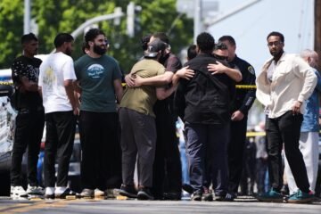 Cinco muertos, incluidos los dos atacantes adolescentes, en un tiroteo en una mezquita de San Diego