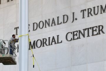 La sentencia que ordena retirar el nombre de Trump del Kennedy Center deja en el aire el cierre de la institución cultural