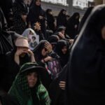 Irán hace una exhibición de fuerza ante Estados Unidos con un funeral masivo por Ali Jameneí