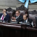 Congreso prioriza pago a veteranos militares y reformas al IUSI por encima al subsidio del combustible