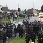 La autorización de una marcha protestante por un barrio católico vuelve a prender la mecha en Irlanda del Norte