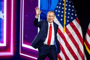Ken Paxton, la apuesta más arriesgada de Trump para no perder Texas frente al demócrata Talarico