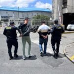 Capturan en La Reformita a dos señalados de asaltar a pasajeros de un bus con una réplica de pistola