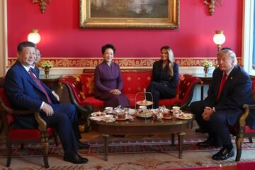 Trump y Xi sellan su ‘entente cordiale’ tras tres días de gran pompa y escasa sustancia