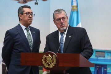 Arévalo designa a Jonathan Menkos como presidente del Banco de Guatemala y la Junta Monetaria