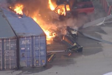 Tres muertos al estrellarse un helicóptero de prensa en Los Angeles