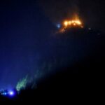 Las llamas destruyen El Nido del Águila, la famosa residencia de Hitler en los Alpes