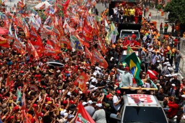 Brasil decide este domingo si seguirá siendo una democracia